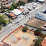 Terreno plano à venda ou locação na Alameda Lucas Nogueira Garcez – Vila Giglio, Atibaia