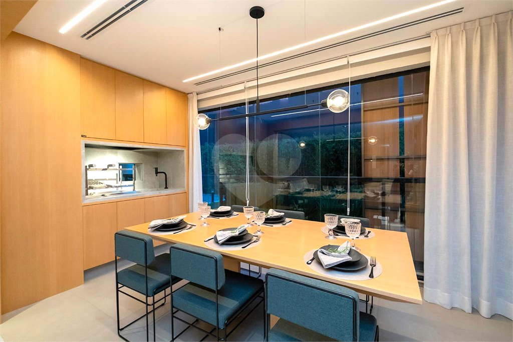 Apartamento à venda com 2 quartos, sendo 1 suíte, em Pinheiros, São Paulo, SP