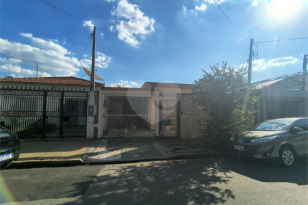 Casa à venda com 4 quartos, sendo 1 suíte, em Parque Boa Esperança, Indaiatuba, SP