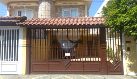 Sobrado à venda com 4 quartos, sendo 3 suítes,  em Pirituba, São Paulo, SP