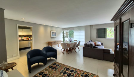 Apartamento à venda com 2 quartos, sendo 1 suíte,  em Vila Andrade, São Paulo, SP