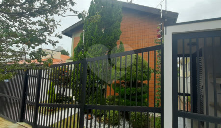 Sobrado à venda com 5 suítes em Tremembé, São Paulo, SP