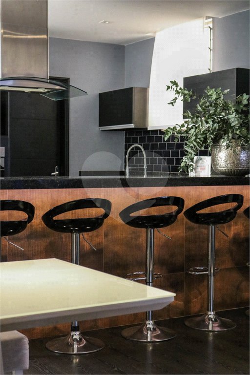 Apartamento à venda com 3 quartos, sendo 1 suíte, em Tijuca, Rio de Janeiro, RJ