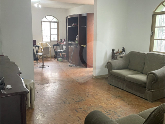 Sobrado à venda com 4 quartos, sendo 1 suíte,  em Mandaqui, São Paulo, SP