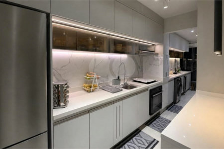 Apartamento à venda com 2 quartos, sendo 1 suíte,  em Vila Dom Pedro I, São Paulo, SP