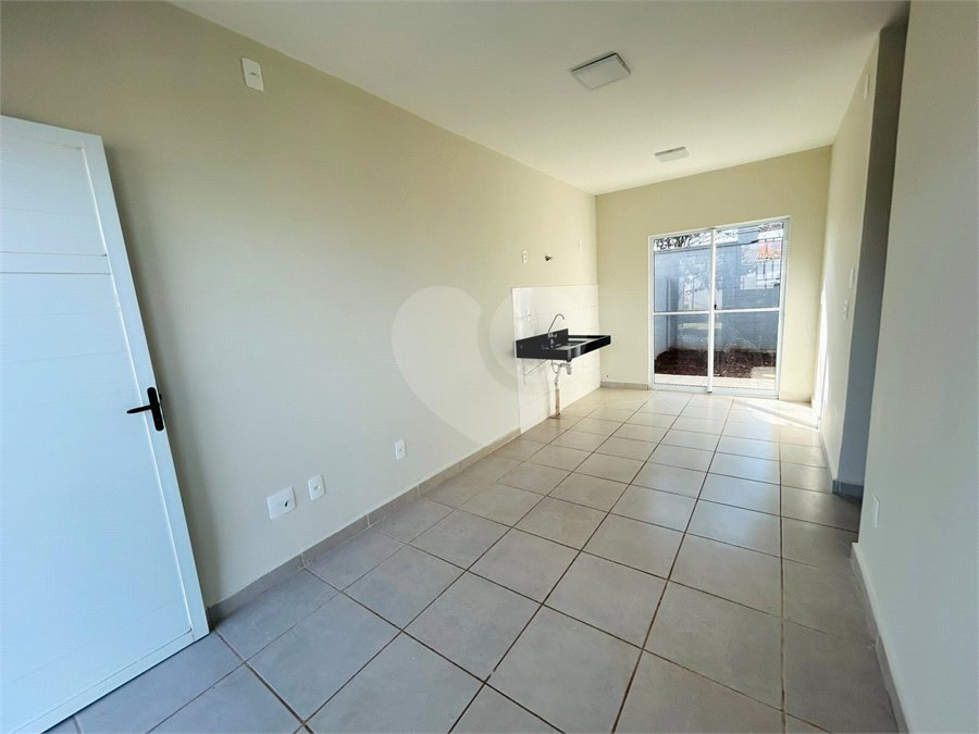 Casa à venda com 2 quartos, sendo 1 suíte, no condomínio Palacio de Turim, Ribeirão Preto - SP