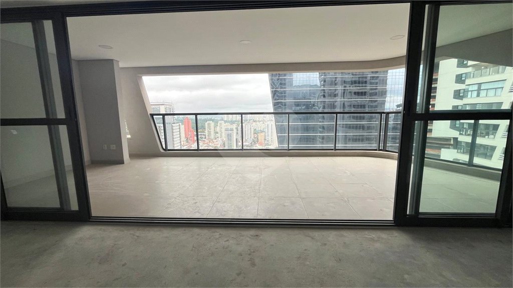 Apartamento à venda com 4 quartos, sendo 2 suítes, em Chácara Santo Antônio (zona Sul), São Paulo, SP
