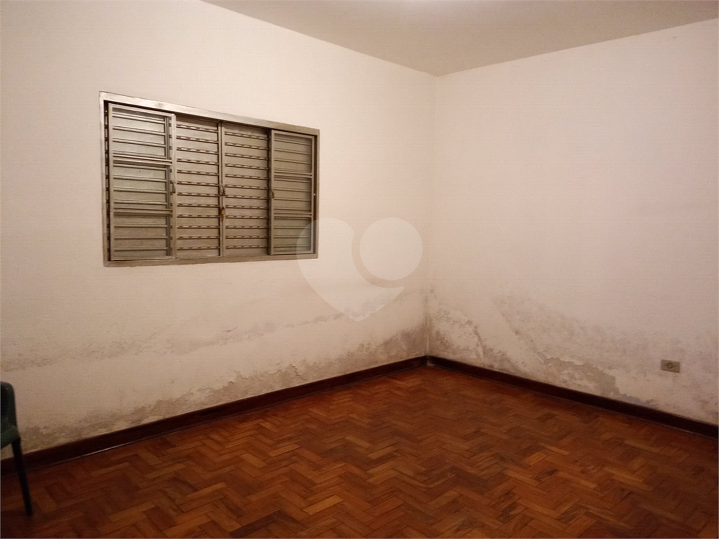 Sobrado à venda com 5 quartos em Horto, São Paulo, SP