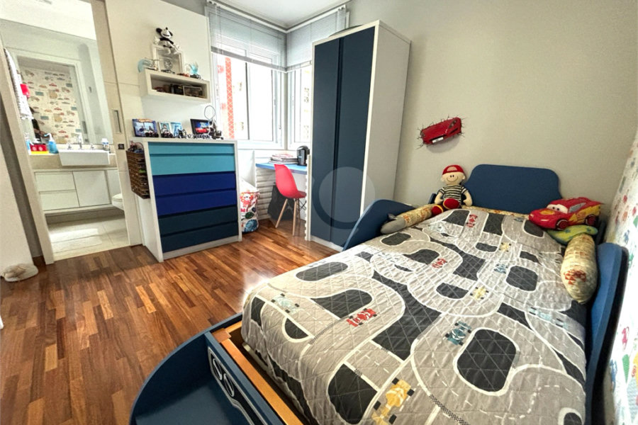 Apartamento à venda com 4 quartos, sendo 3 suítes, em Santana, São Paulo, SP