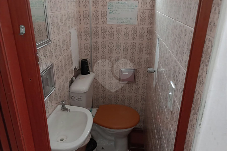 Sobrado à venda com 2 quartos em Horto, São Paulo, SP