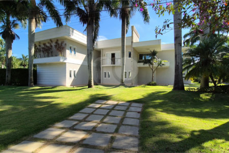 Casa à venda com 5 suítes no condomínio Lago Azul 1, Araçoiaba da Serra - SP