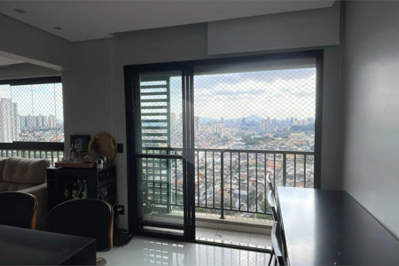 Apartamento à venda com 1 quarto em Jardim D'abril, Osasco, SP