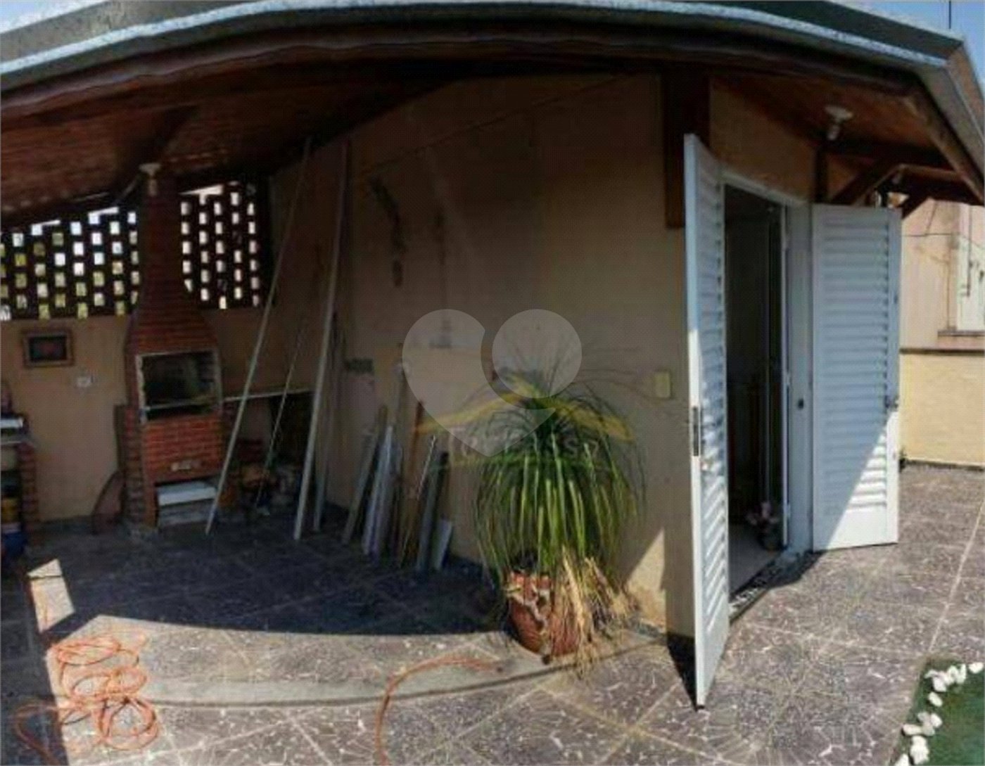 Apartamento à venda com 2 quartos em Jardim Itamarati, Poá, SP