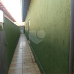 Casa à venda com 2 quartos em Vila Aurora, Itapetininga, SP