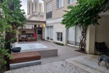 Casa à venda com 3 suítes no condomínio Solares Vila Europa, São Paulo - SP