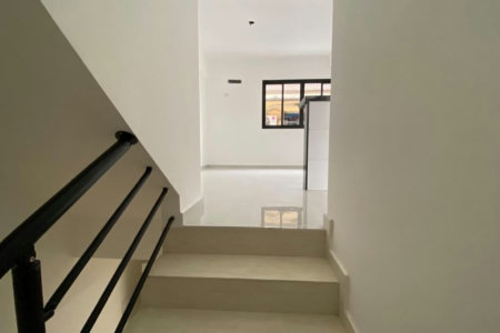 Casa com 2 dormitórios à venda, 95 m² por R$ 585.000,00 - Macuco - Santos/SP