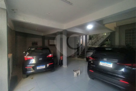 Casa à venda com 10 quartos, sendo 1 suíte, em Santa Teresinha, São Paulo, SP
