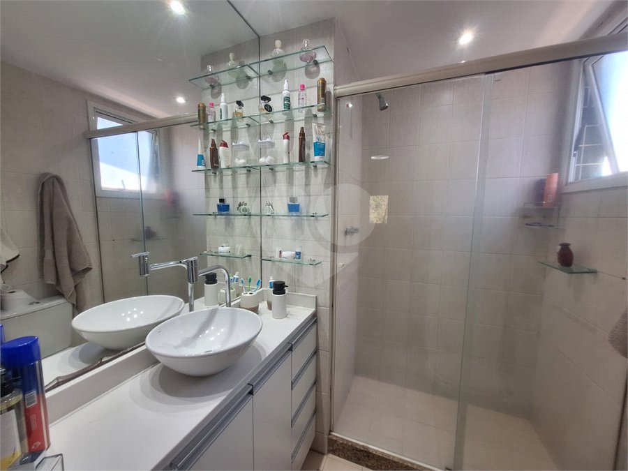 Apartamento à venda com 4 quartos, sendo 1 suíte,  em Tijuca, Rio de Janeiro, RJ