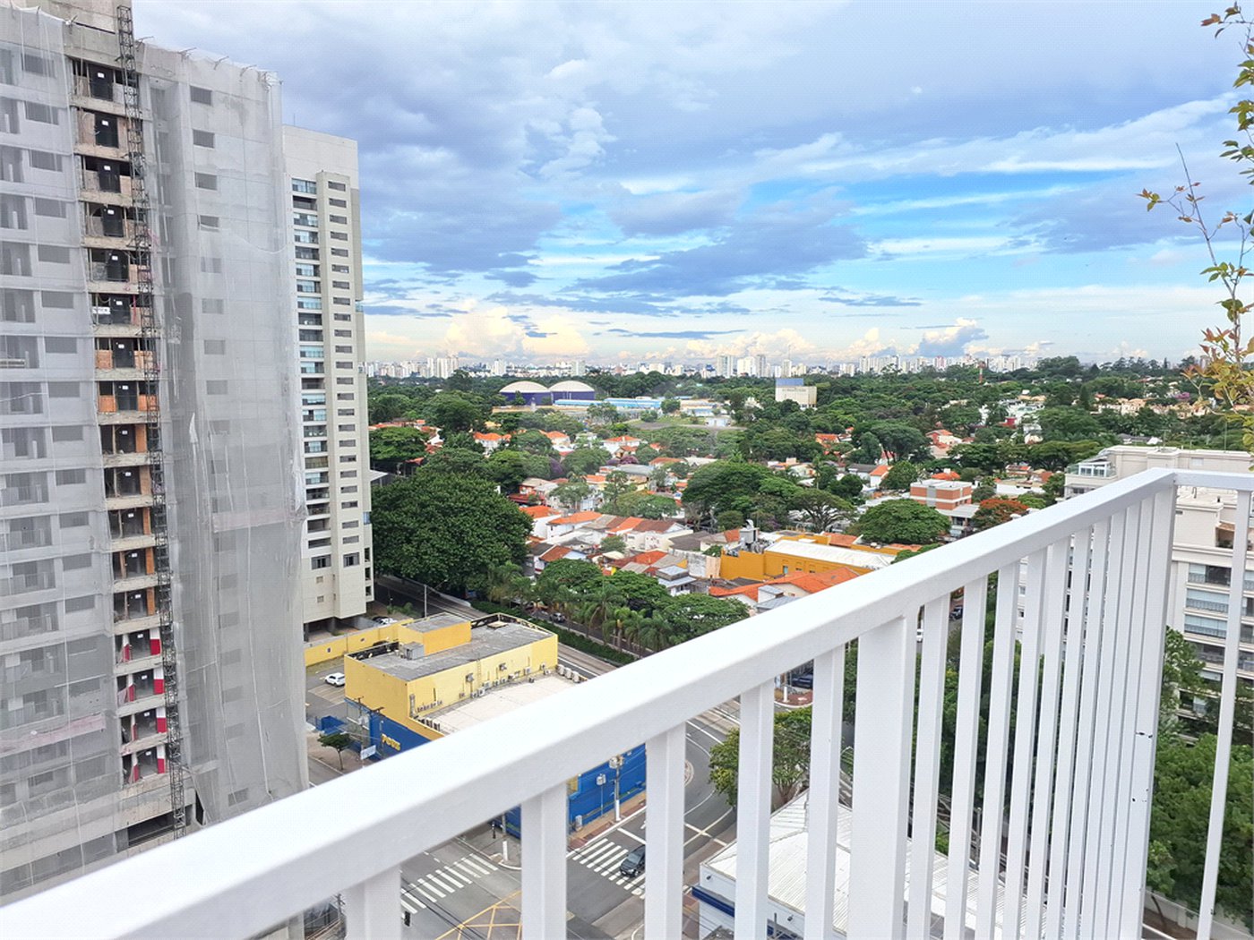 Apartamento à venda ou para alugar com 1 quarto em Alto da Boa Vista, São Paulo, SP