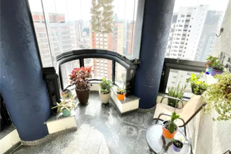 Apartamento à venda com 3 quartos, sendo 1 suíte, em Santana, São Paulo, SP