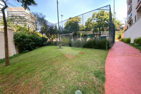 Apartamento à venda com 3 suítes em Jardim Marajoara, São Paulo, SP