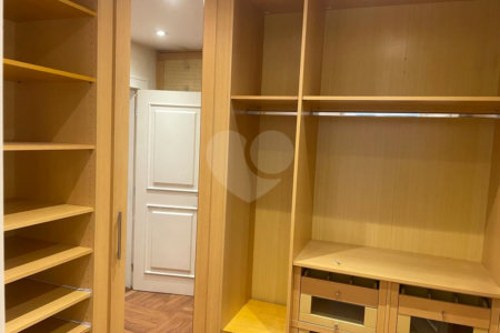 Apartamento à venda com 4 suítes em Vila Suzana, São Paulo, SP