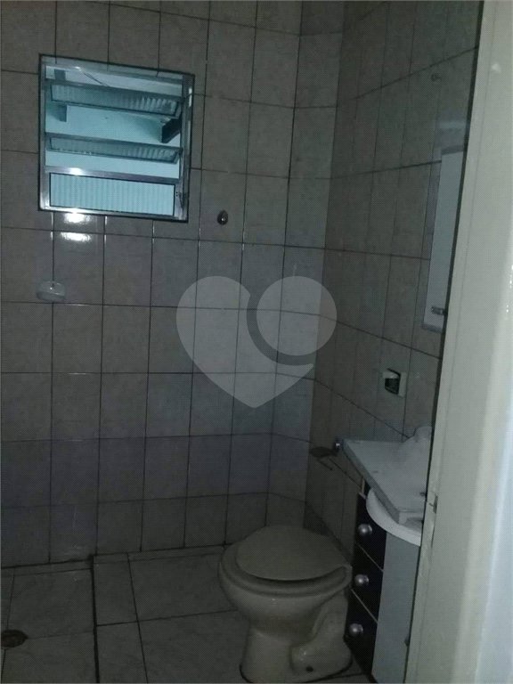 Sobrado à venda com 2 quartos, sendo 1 suíte, em Vila Urupês, Suzano, SP