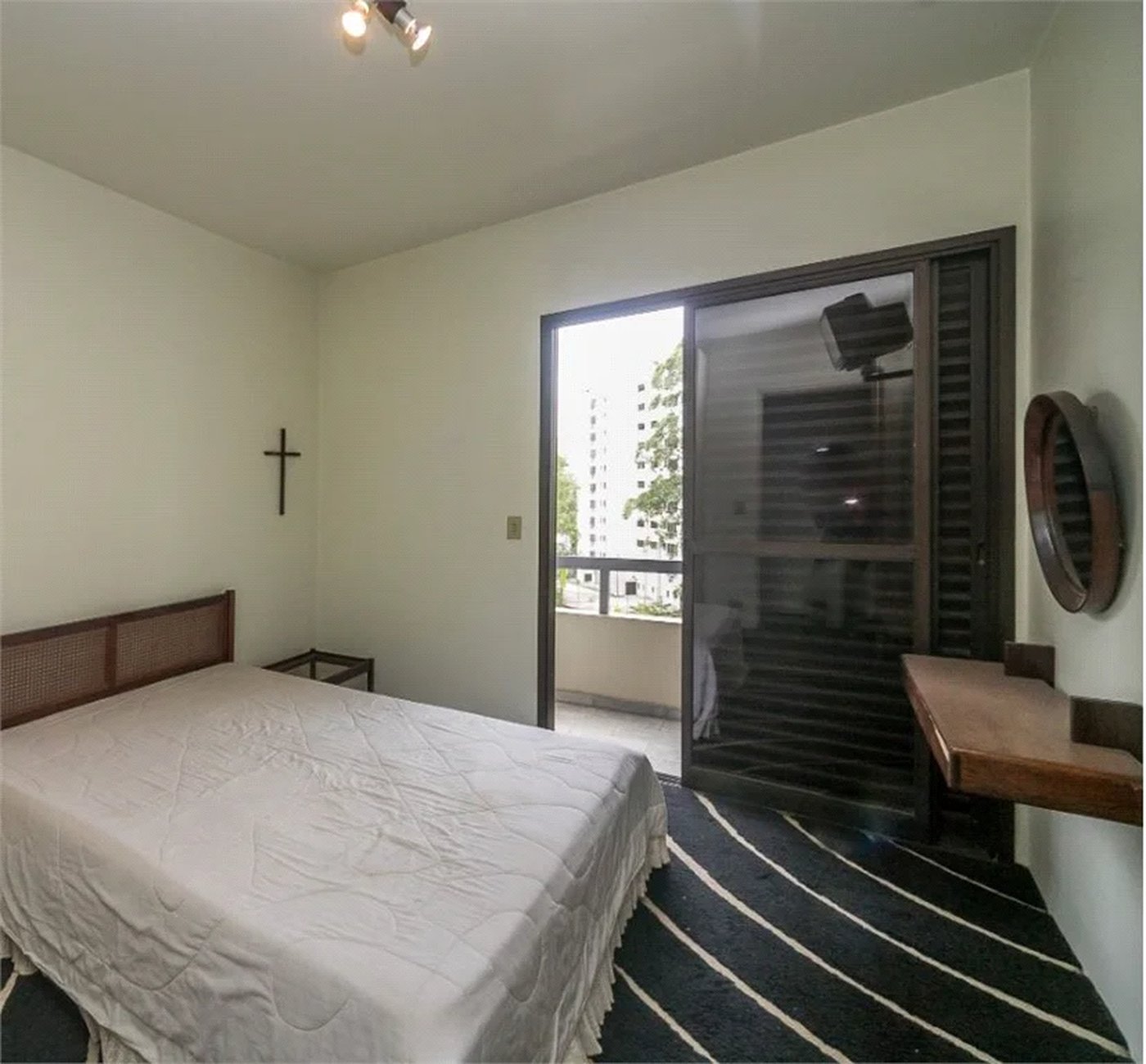Apartamento à venda ou para alugar com 4 quartos, sendo 2 suítes, em Jardim Ampliação, São Paulo, SP