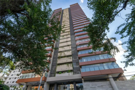 Apartamento à venda com 4 quartos, sendo 3 suítes, em Campo Belo, São Paulo, SP
