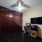 Casa à venda com 2 quartos no condomínio Casa Geminada, São Paulo - SP