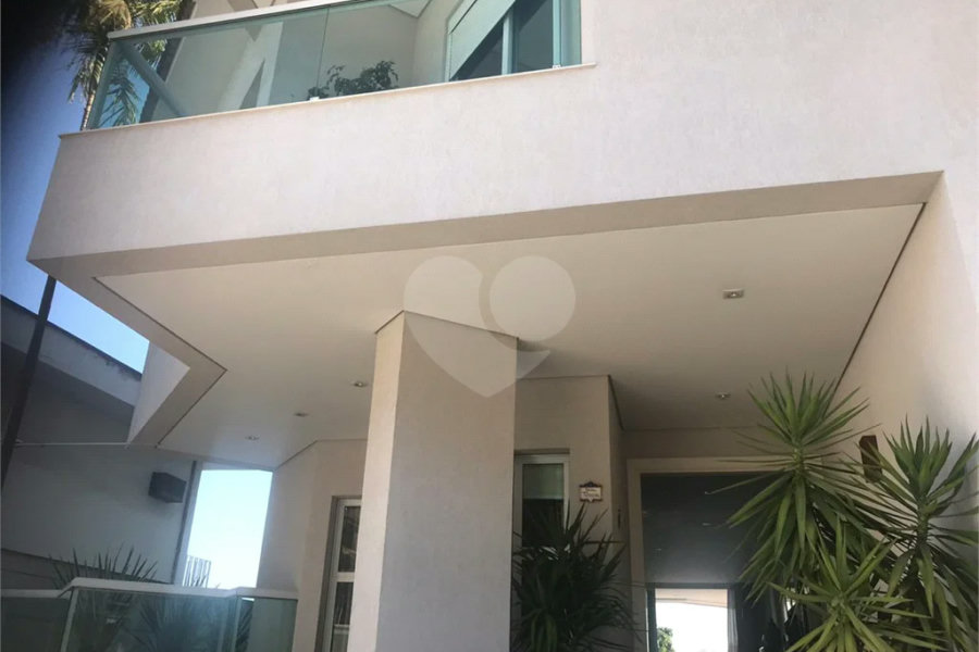 Casa à venda com 5 suítes em Santana, São Paulo, SP