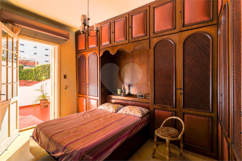 Casa à venda com 2 quartos em Vila Mariana, São Paulo, SP