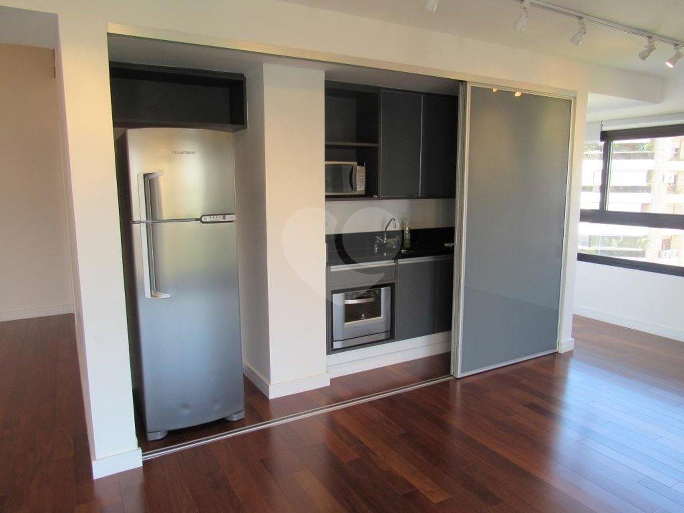 Apartamento à venda com 2 suítes em Vila Progredior, São Paulo, SP