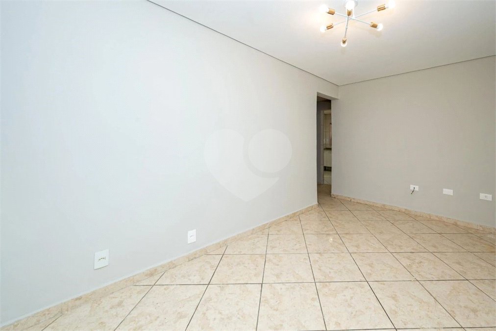 Casa à venda com 2 quartos em Conjunto Residencial Jardim Canaã, São Paulo, SP