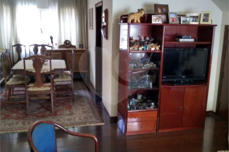 Casa à venda com 4 quartos, sendo 1 suíte, em Alto da Lapa, São Paulo, SP