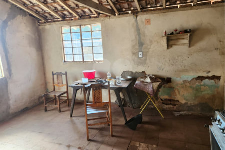 Casa à venda com 2 quartos em Vila Cidade Industrial (vila Xavier), Araraquara, SP