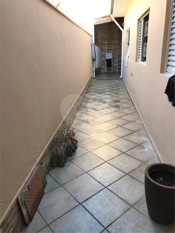 Casa à venda com 3 quartos, sendo 1 suíte, em Jardim Karolyne, Votorantim, SP