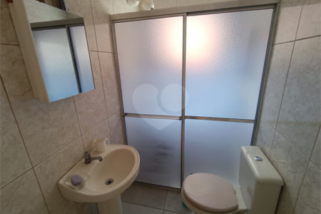 Casa à venda com 2 quartos, sendo 1 suíte, em Reneville, Mairinque, SP