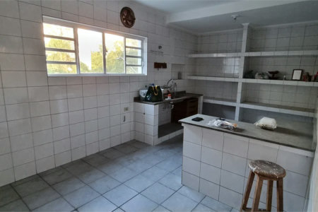 Casa à venda com 3 quartos, sendo 1 suíte, em Jardim Rosa Maria, São Paulo, SP