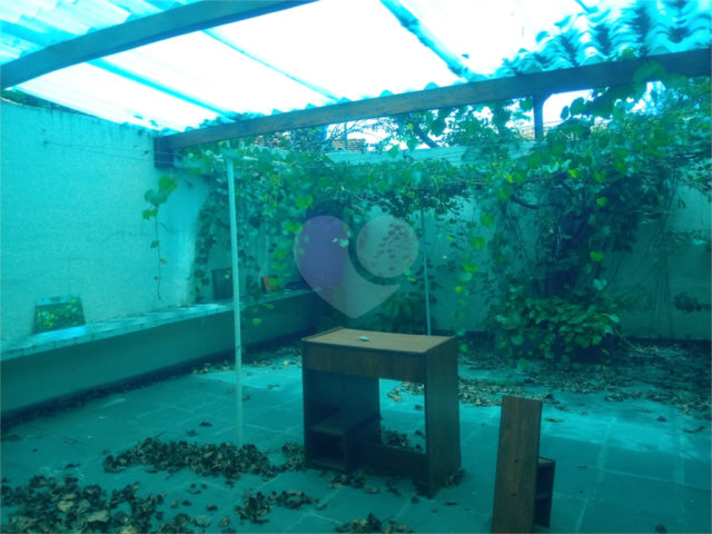 Sobrado à venda com 4 quartos em Jardim França, São Paulo, SP