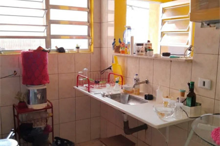 Casa à venda com 4 quartos, sendo 1 suíte, em Jardim das Palmas, São Paulo, SP