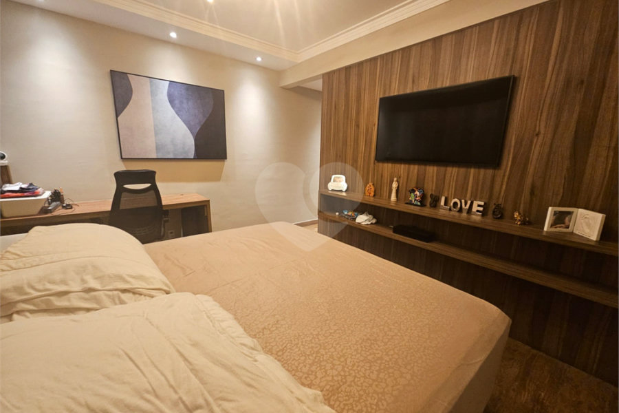 Apartamento à venda com 3 suítes em Santana, São Paulo, SP