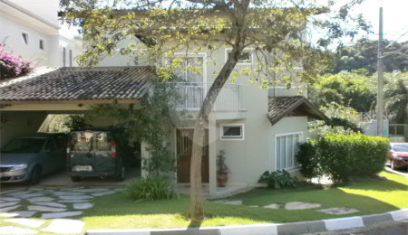 Casa à venda com 3 suítes em Bosque, Vinhedo, SP