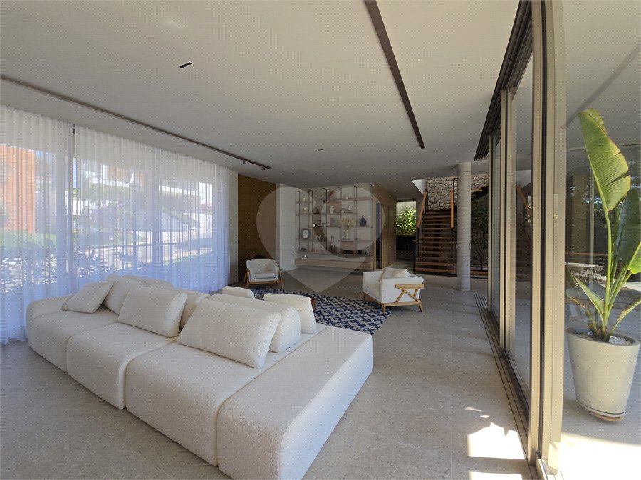 Casa à venda com 4 suítes no condomínio Fazenda Imperial, Sorocaba - SP