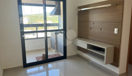 Apartamento à venda ou para alugar com 2 suítes em Atibaia Jardim, Atibaia, SP
