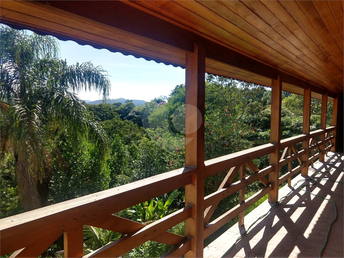 Casa à venda ou para alugar com 6 quartos, sendo 2 suítes, em Rio Acima, Mairiporã, SP
