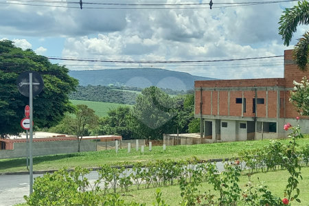 Terreno à venda no condomínio Village Ipanema 2, Araçoiaba da Serra - SP