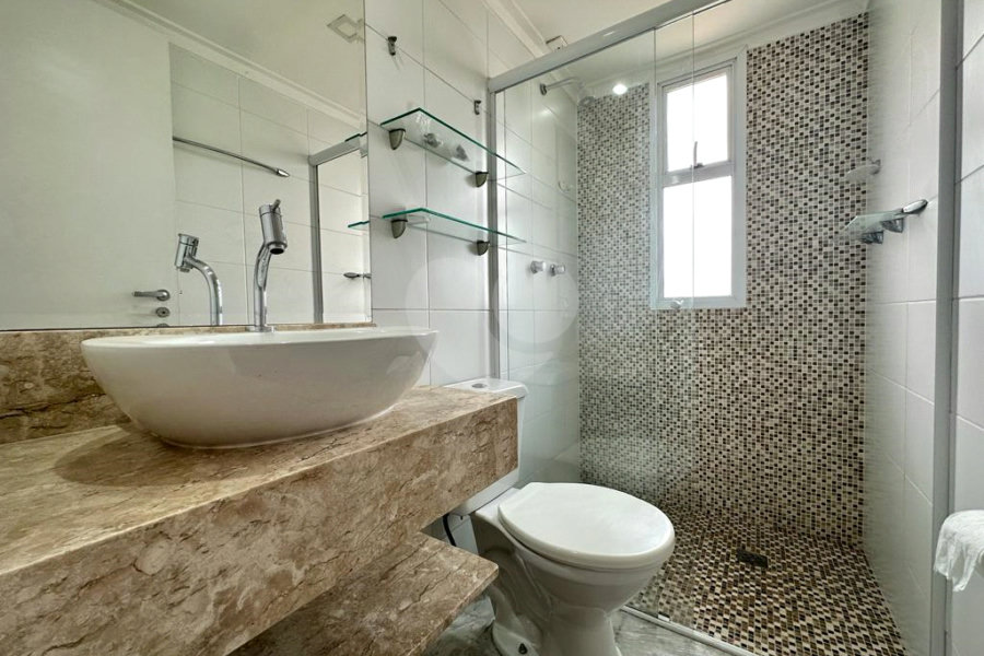 Apartamento à venda com 2 quartos, sendo 1 suíte, em Vila Mazzei, São Paulo, SP