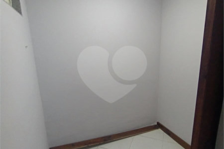 Casa à venda com 4 quartos, sendo 1 suíte, em Campo Grande, Rio de Janeiro, RJ