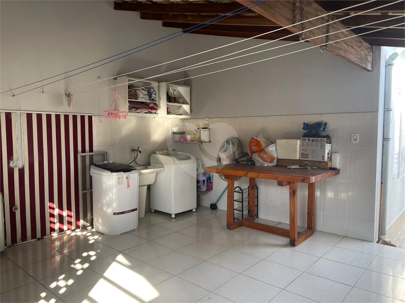 Casa à venda com 2 quartos em Vila Lavínia, Mogi das Cruzes, SP
